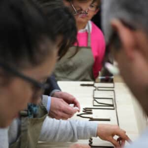 cohesion d'equipe marseille, teambuilding marseille, creer une oeuvre collectivement