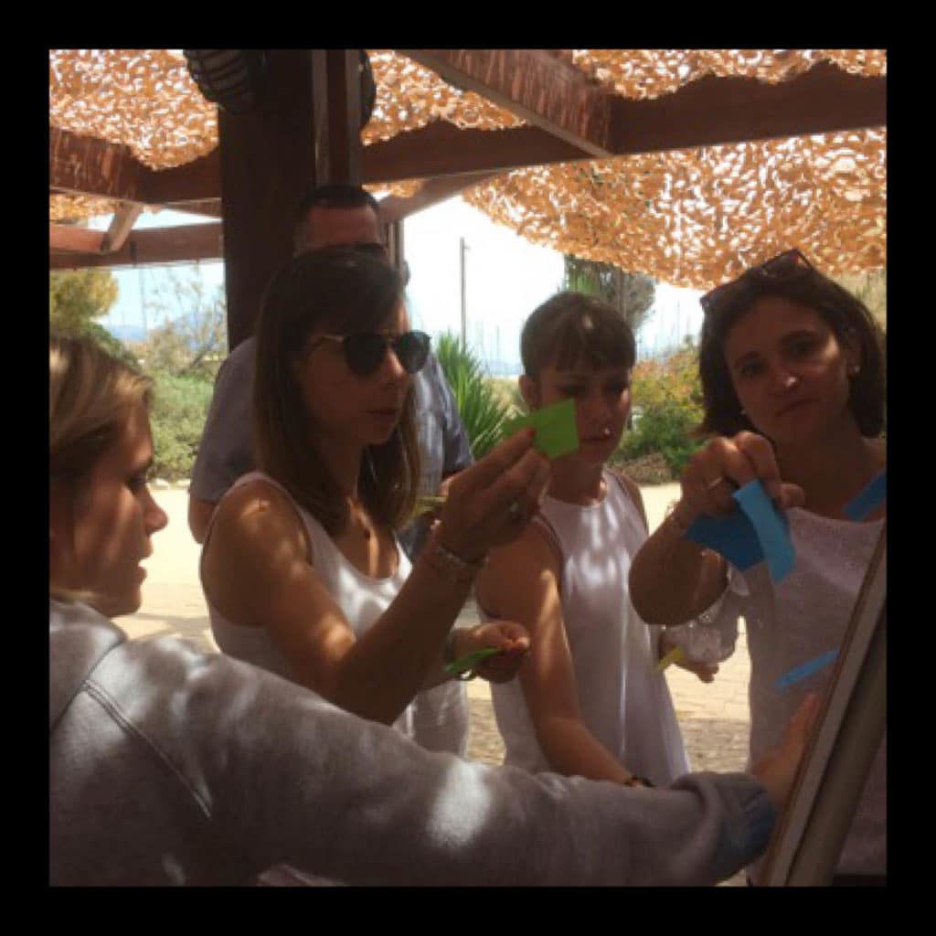 seminaire-interne-renforcer-cohesion-se-projeter-collectivement-les-terasses-du-port-make-it-marseille