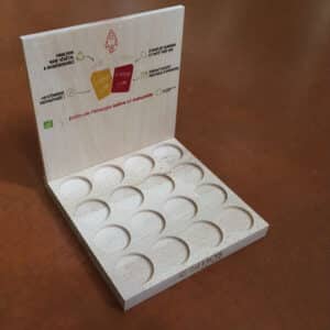 cosmos-energie-presentoir-sur-mesure-cnc-laser-realisation-make-it-marseille1